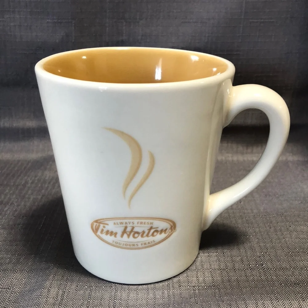 ⭐️TIM HORTONS⭐️Limited Edition Collector Mug. - Picture 1 of 4